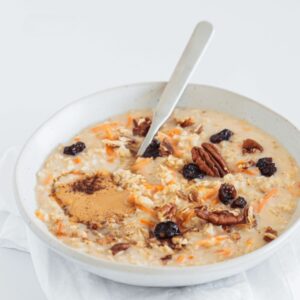 https://plabcurlove.com/recipes/carrot-cake-oatmeal/