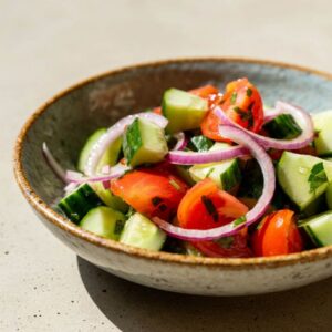 https://plabcurlove.com/recipes/refreshing-cucumber-tomato-salad-with-balsamic-vinaigrette/